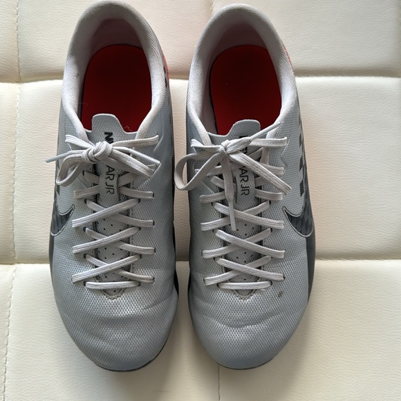 Nike Mercurial vapor 13 Neymar Jr cleats . - Picture 2 of 5